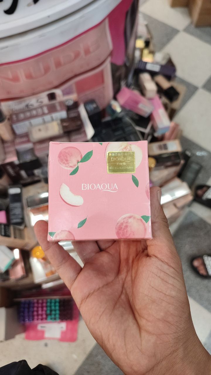 كريمة تبييض البشرة BIOAQUA